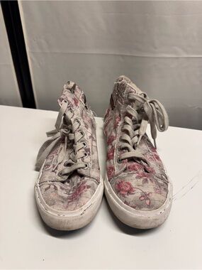 Floral High-Top Canvas Sneakers in Pink and Gray